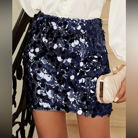 Luxe sequins bodycon skirt - Picture 1 of 5